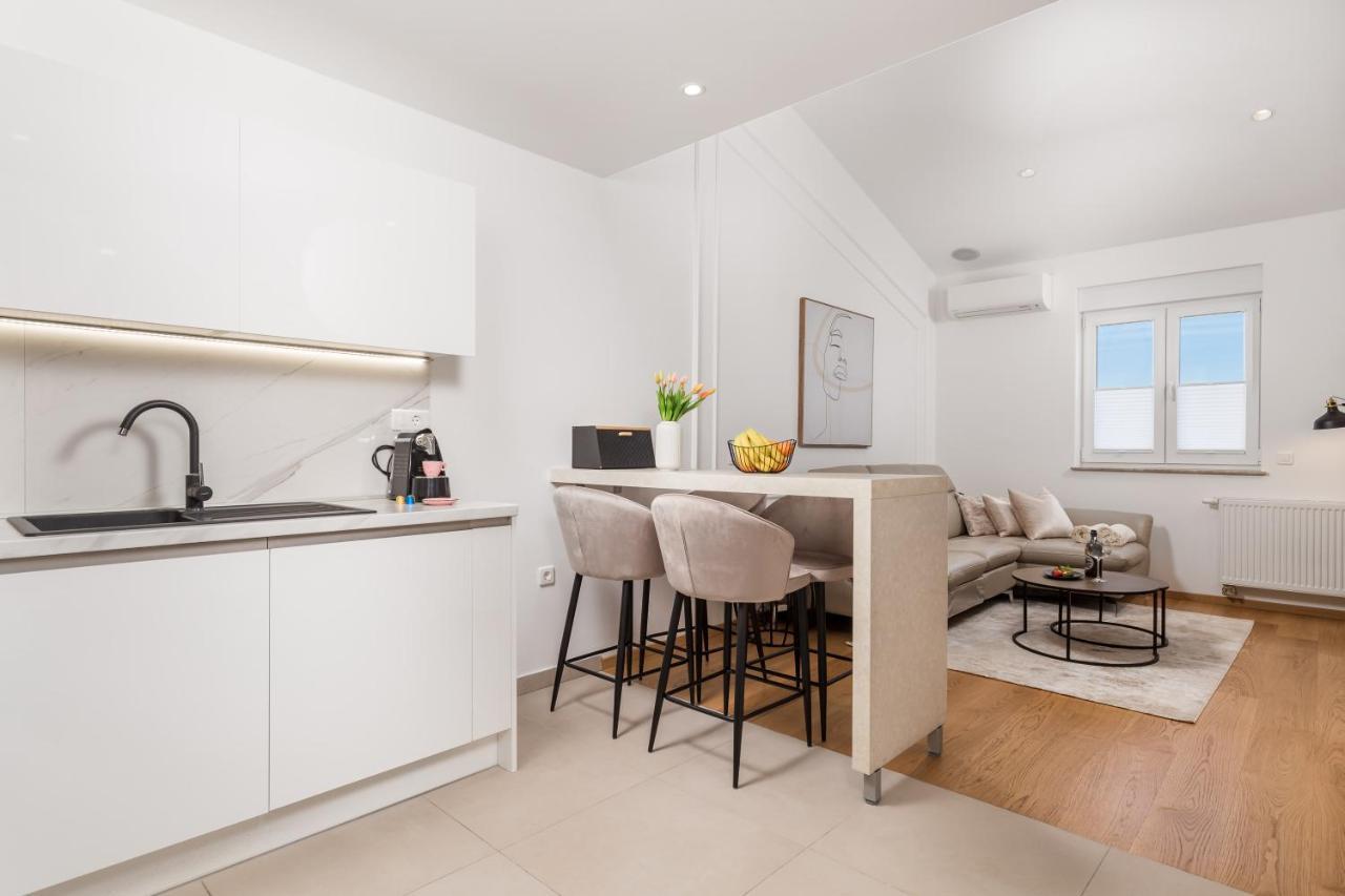 Gallery Apartment Megan2 With Parking Kastav Exterior photo